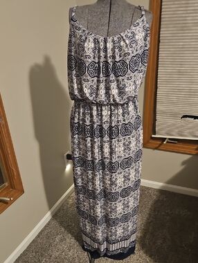 AB STUDIO GRAPHIC PRINT BLOUSSON MAXI DRESS